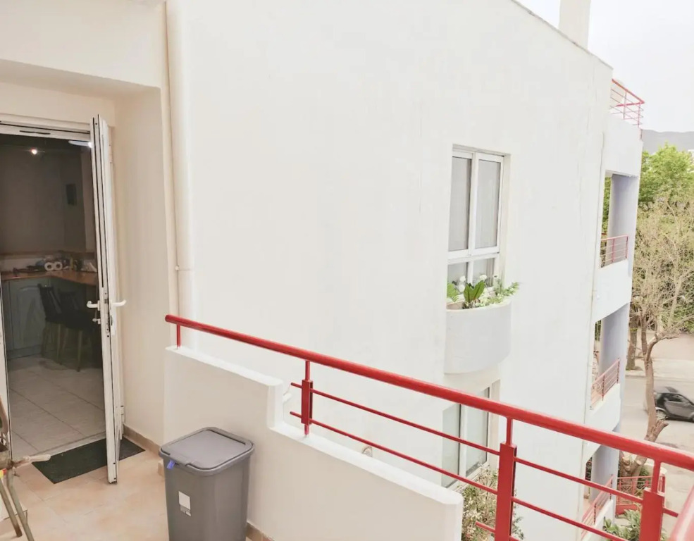 Summer Breeze Apartment in Kalamata