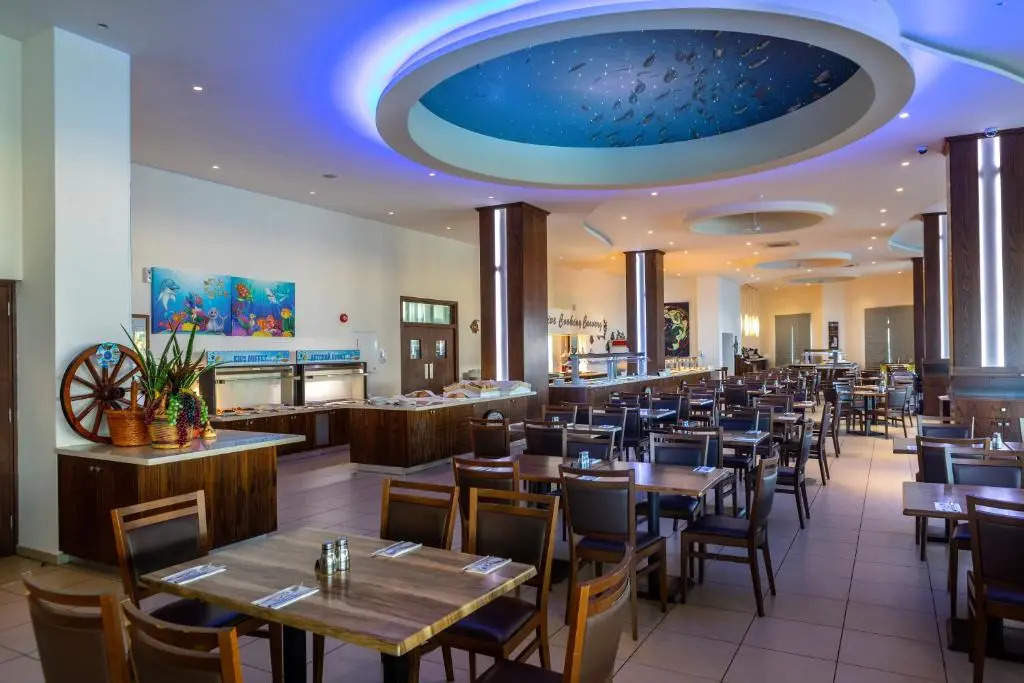 Tofinis Hotel