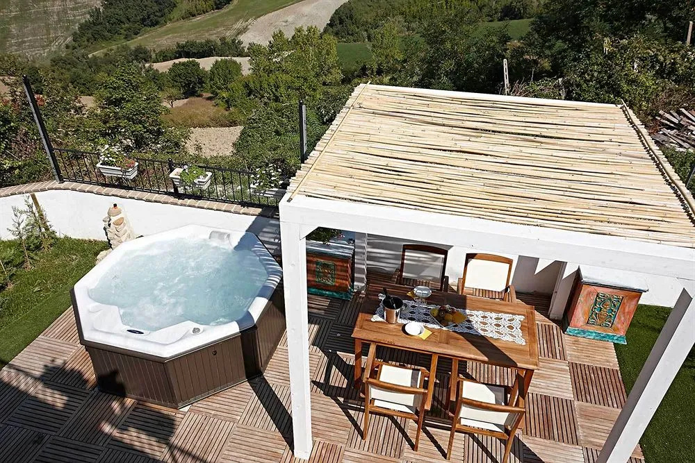 Villa Tamara Country & Spa Suites