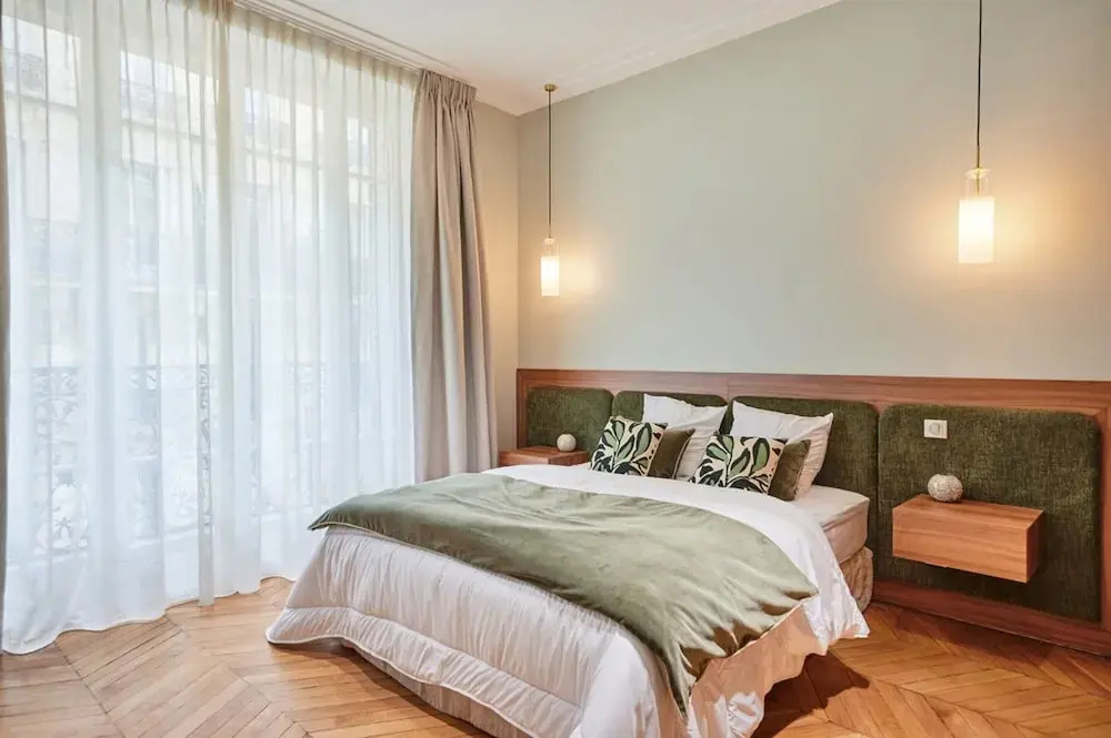 Sublime Apartment in the Center of Paris