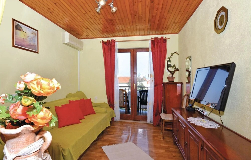 Beautiful Home in Mastrinka With Wifi and 1 Bedrooms