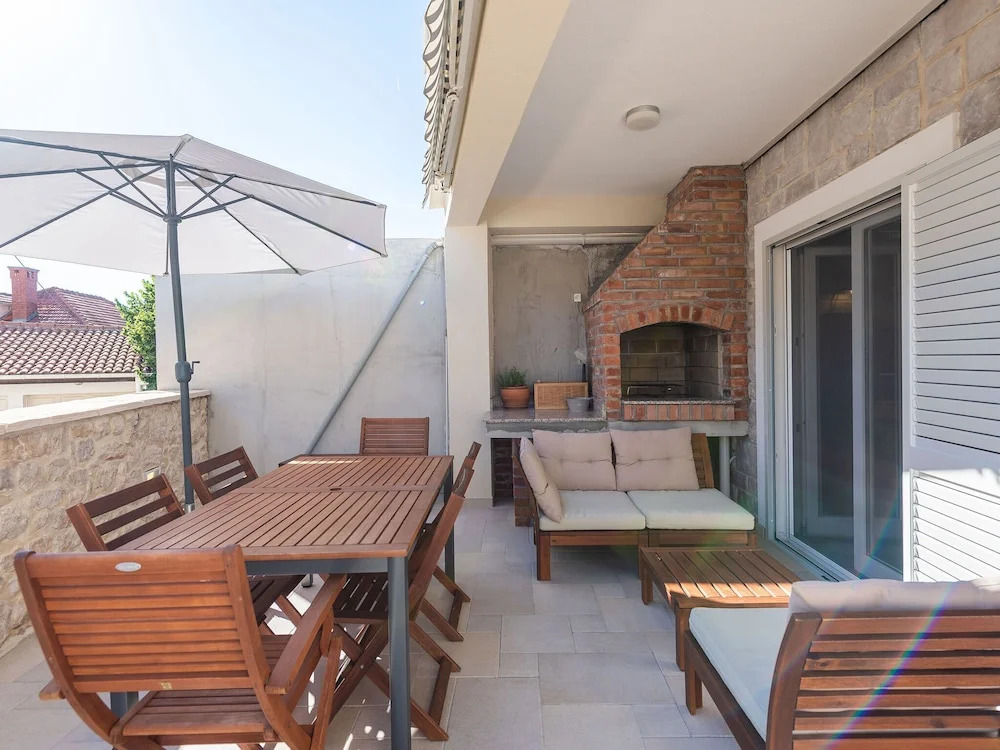 Private Holiday Home in Petrcane by the Sea