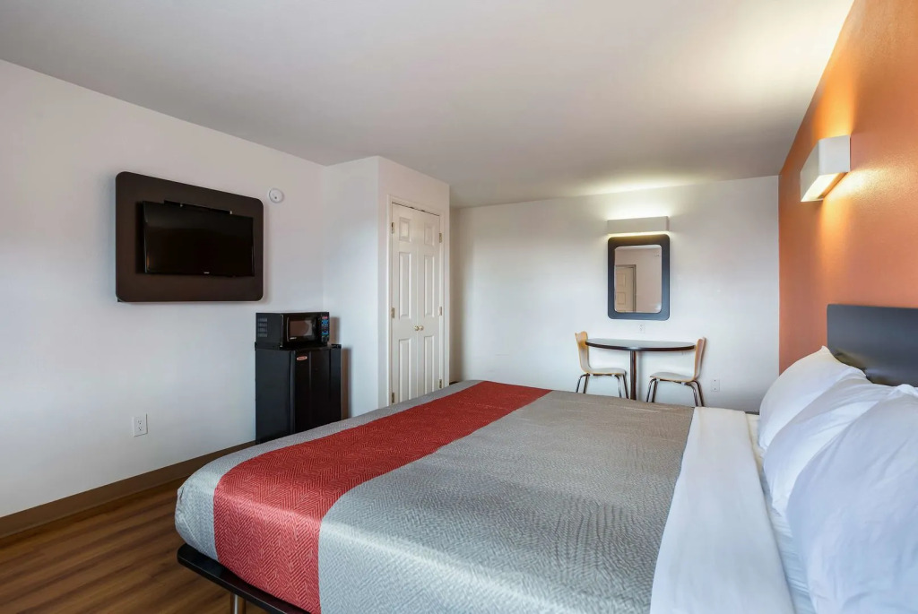 Motel 6-Beaumont, TX