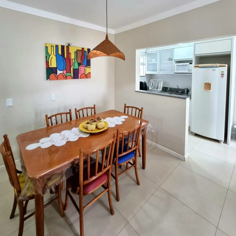 Apartamentos próximo à praia