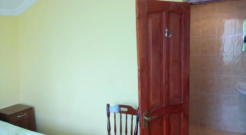 Bidzina Guest House