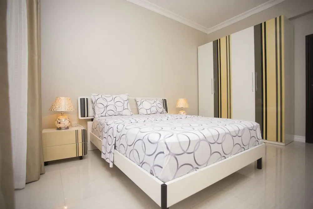 Yasmin Apartments