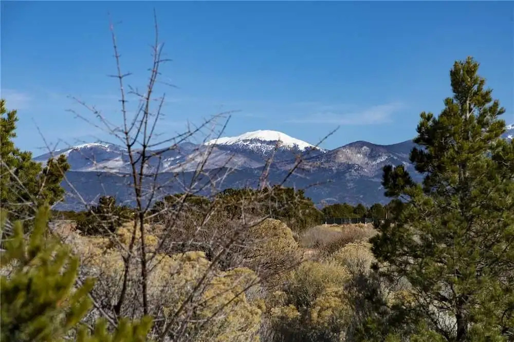 The Sunrise Retreat, 2 Bedrooms, Fireplace, Wifi, Jetted Tub, Sleeps 6