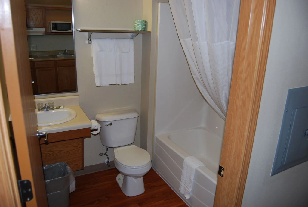 WoodSpring Suites Des Moines Pleasant Hill