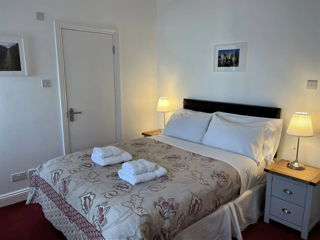 The Gateway Hotel