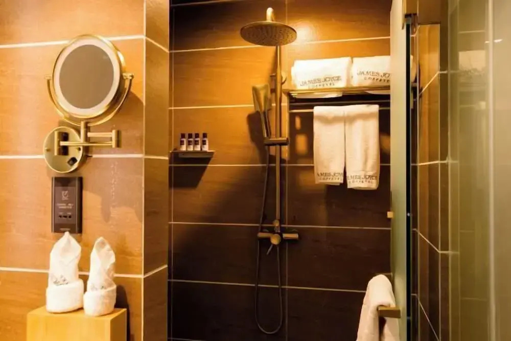 Plus Life Hotel