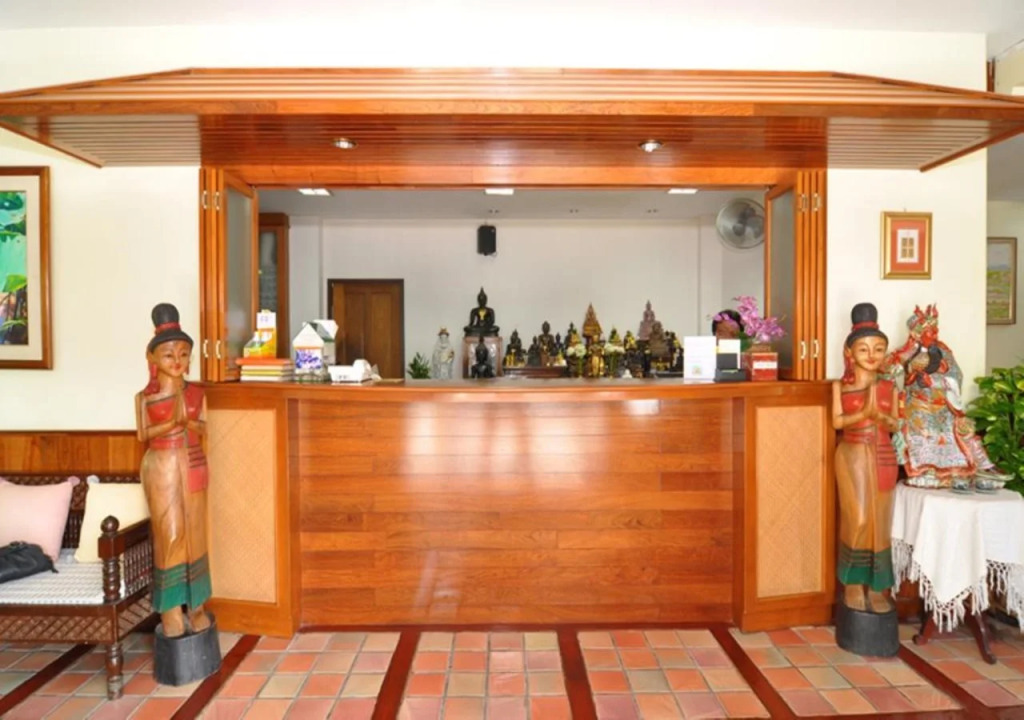 Sripat Guesthouse SHA Extra Plus