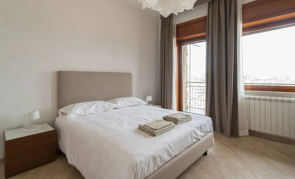 Duomo XI Apartment