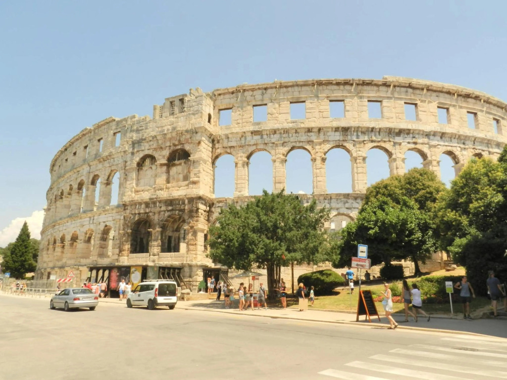 Apartment Pula Arena