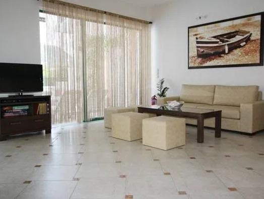 Konstantinos Hotel & Apartments I