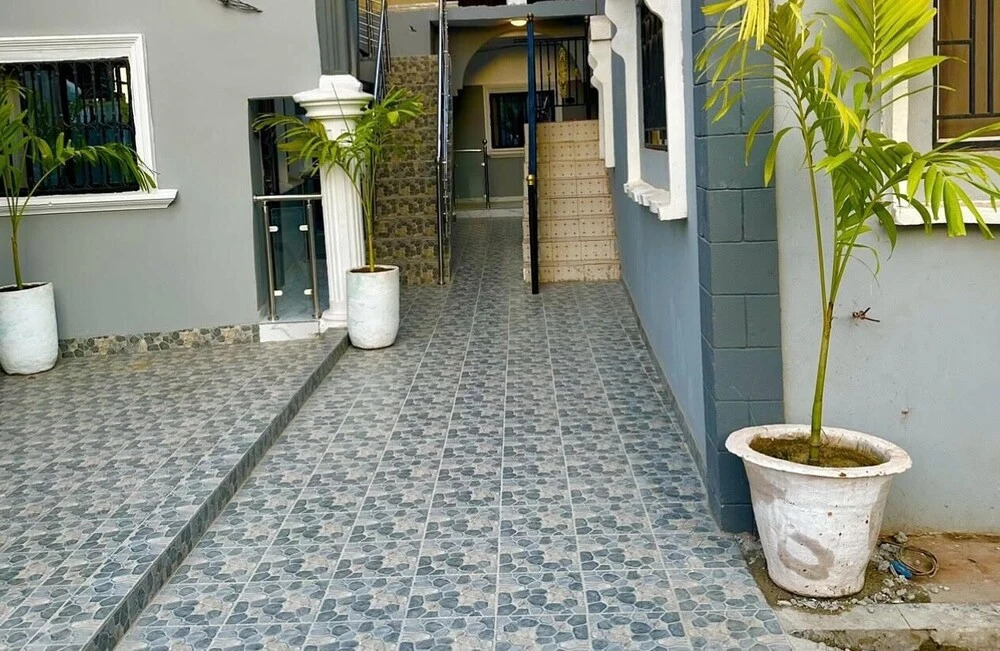 Star Light Apt #3 - The Retreat Apartments