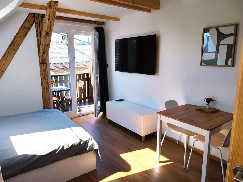 HIŠA NA VOGALU Apartments near Lake Bled