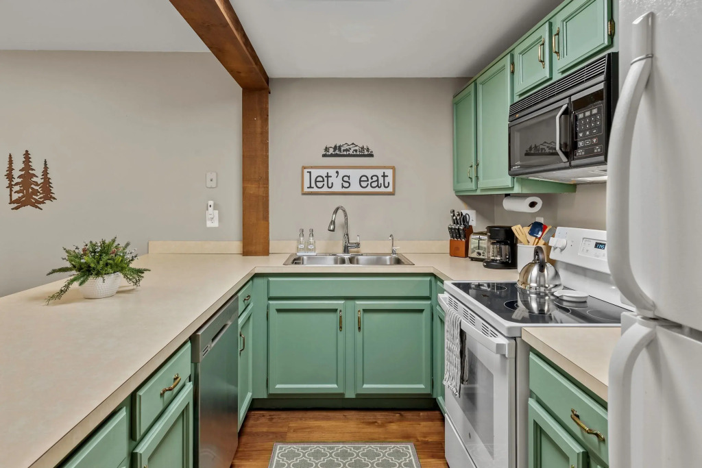 Doe's Delight by AvantStay | Peaceful Lake Retreat, Lake Harmony