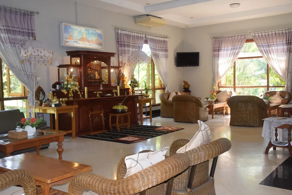 Hotel Yadanar TheinGha