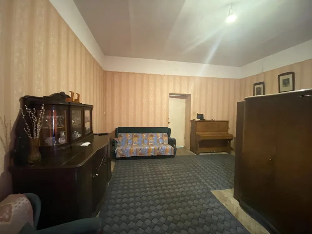 Apartment on Pestelya 4