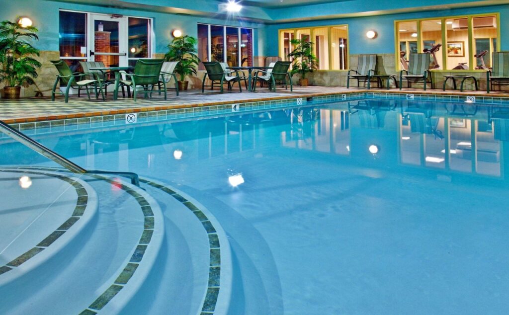 Holiday Inn Express Hotel & Suites Urbana-Champaign-U of I Area by IHG