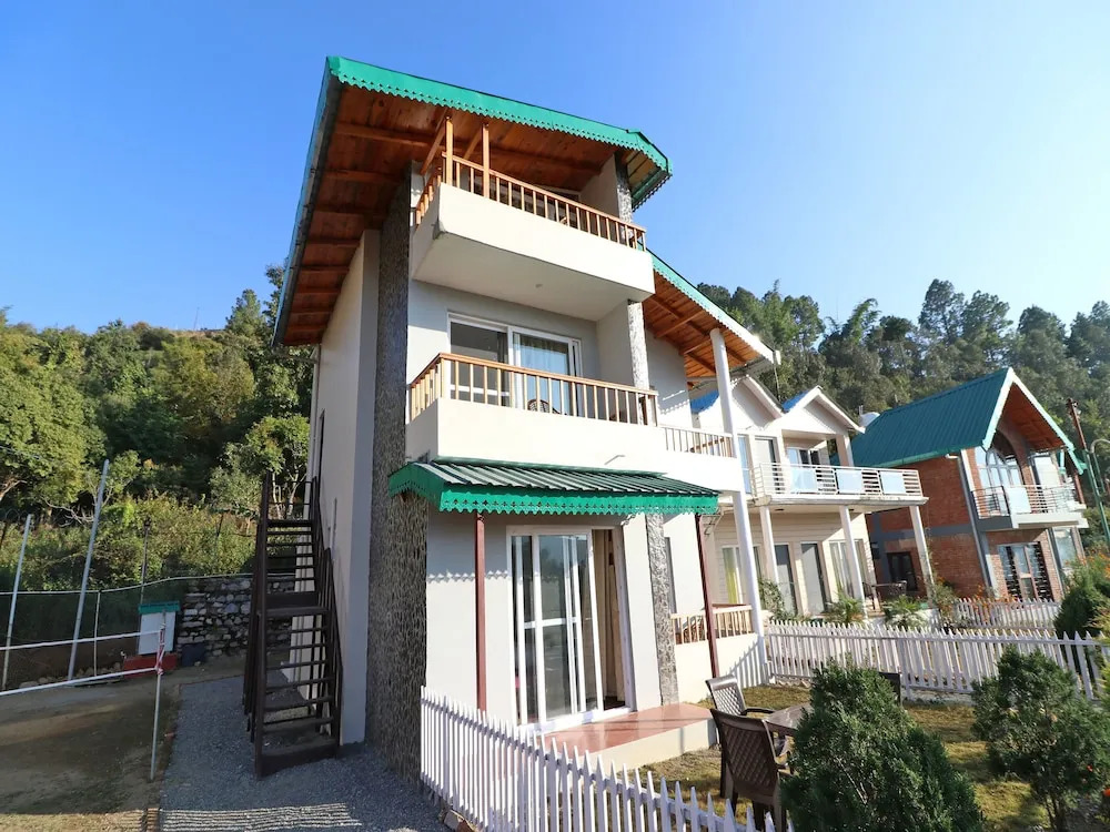 OYO 10771 Home 1BHK Valley View Naukuchiyatal
