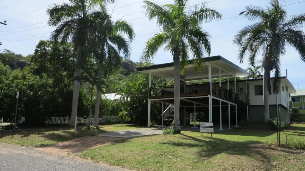 26 Picnic Street - Picnic Bay