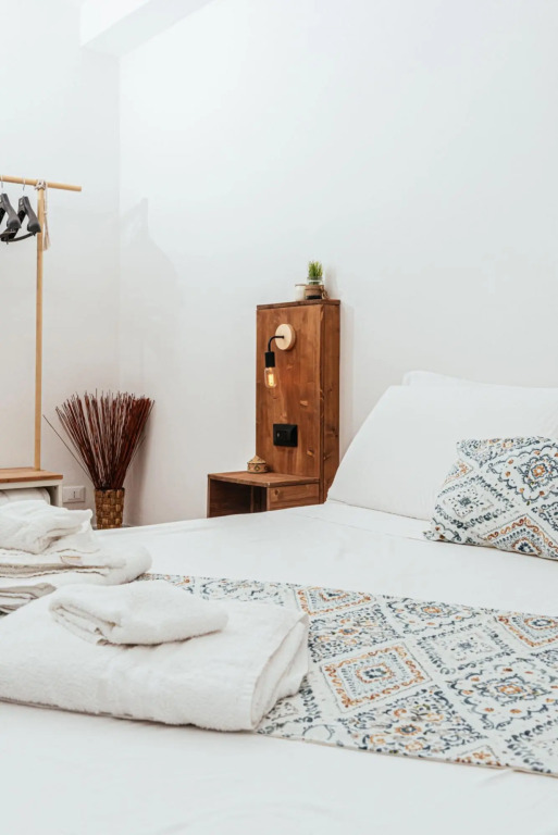 Room Tiu Bainzu - In Boutique Apartment-Stanza Tiu Bainzu