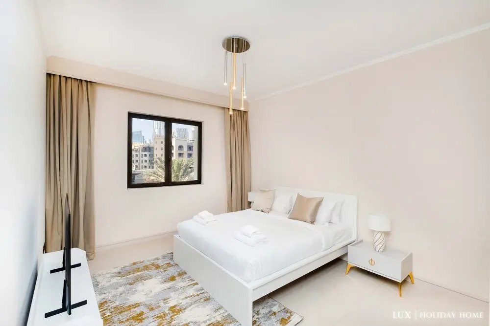 LUX The Zaafran Burj Khalifa View Suite