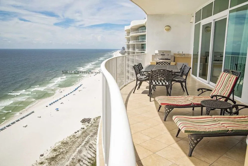 Turquoise Place C2206 3 Bedrooms 3.5 Bathrooms Condo