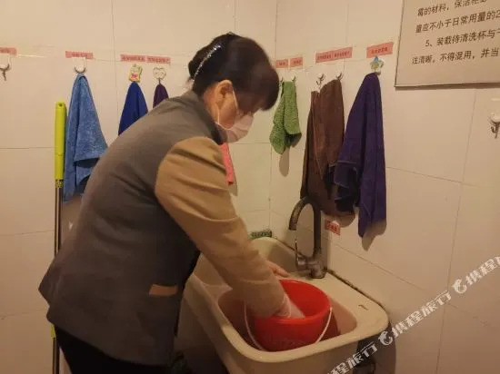 银座佳驿酒店(济南长清大学城园博园店)