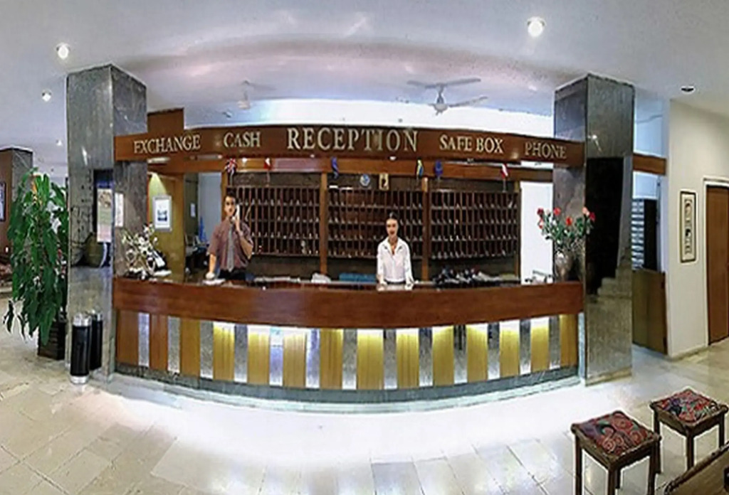 Irinna Hotel