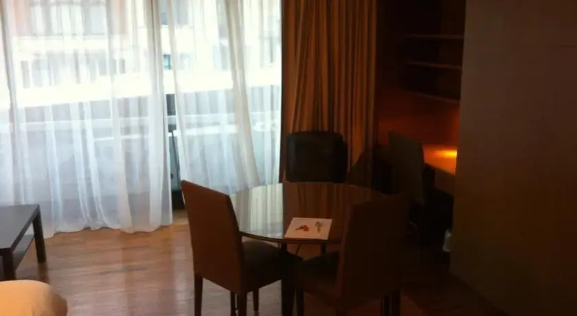 Home In Brussels - Kings Garden - Louise district