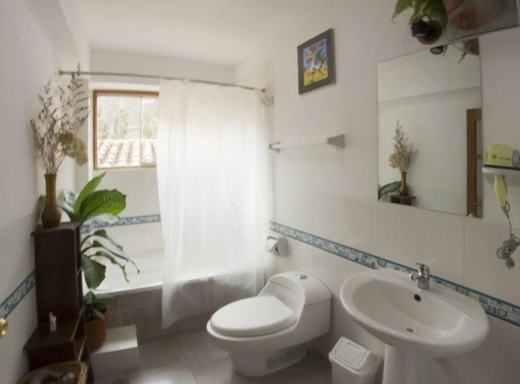 Parwa Guest House