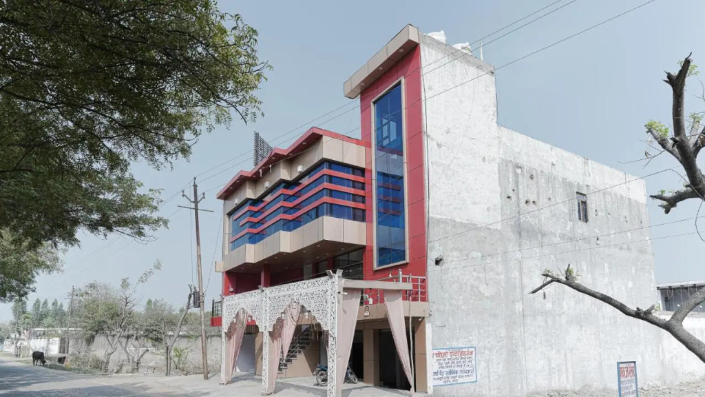 Kaka Ji Palace By WB Inn