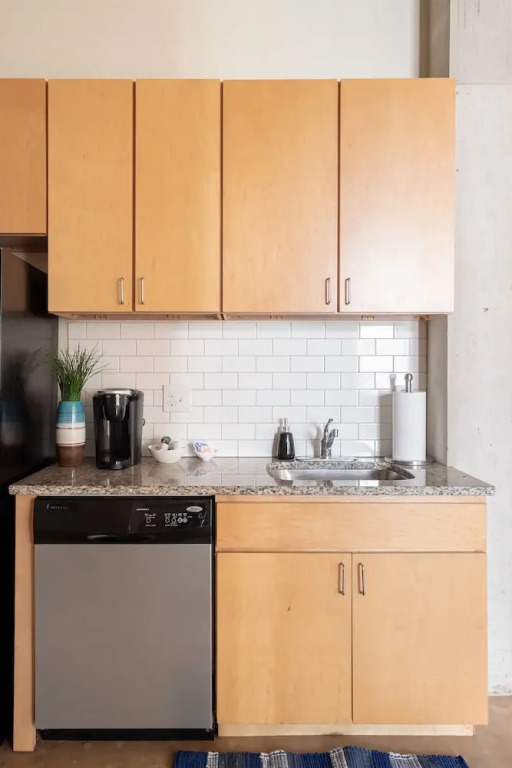 1 BR Loft Next to Riverwalk by Frontdesk