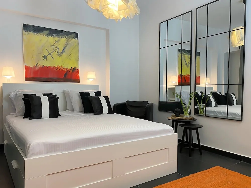 Executive Apartment in Kolonaki