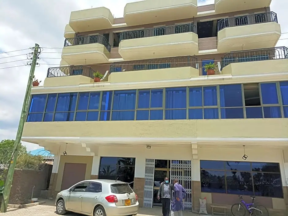 HOTEL TAJI