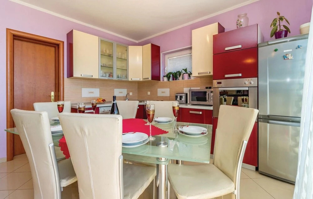 Beautiful Home in Crikvenica With Wifi and 2 Bedrooms