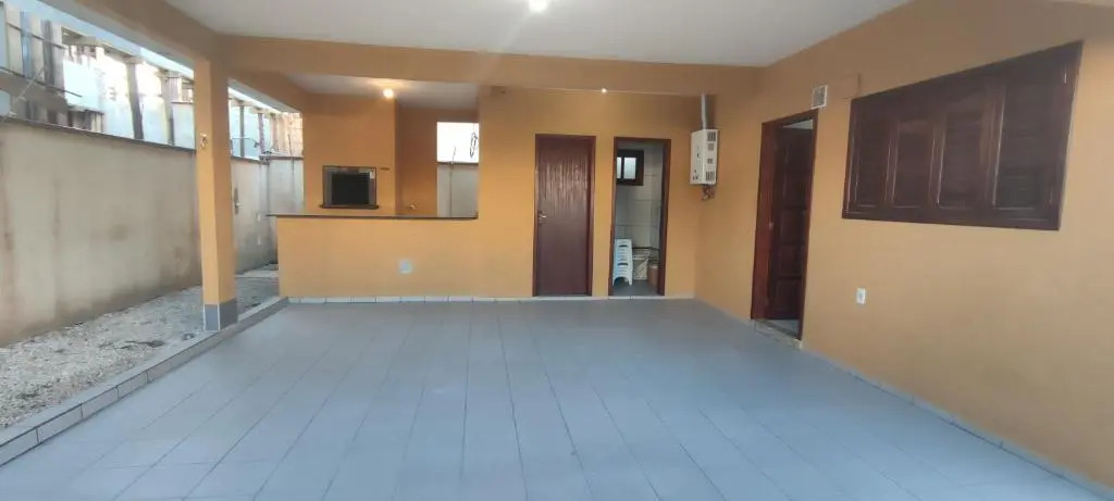 RUA 274 - CASA COM PISCINA PRIVATIVA - BRUNO KLEMTZ 10 x sem juros no cartao