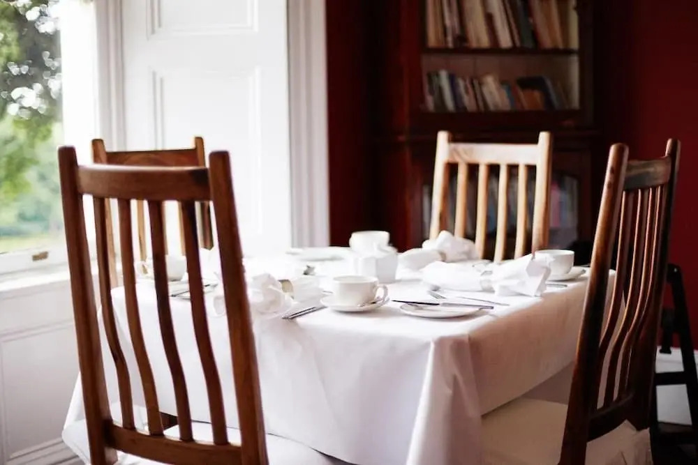 Barnabrow Country House