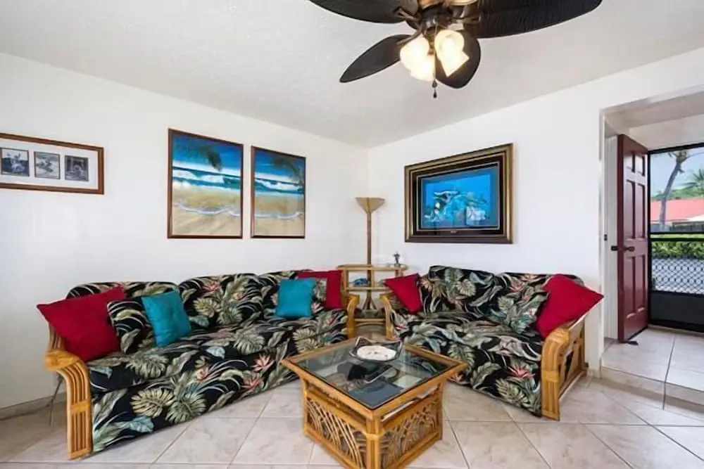 Keauhou Kona Surf and Racquet Club Townhouse# 185