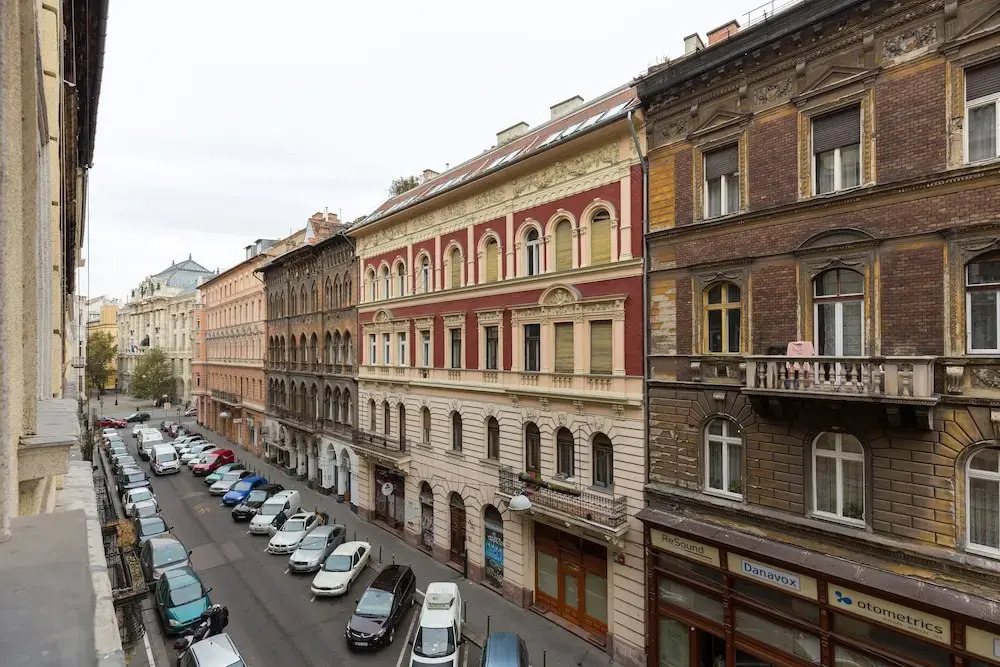 Real Apartments Kertész II.