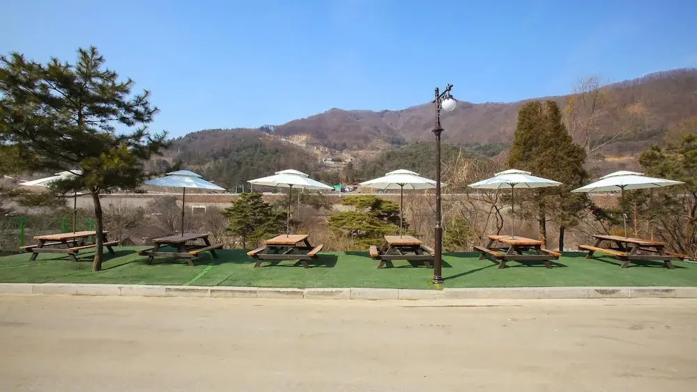 Cheongpyeong Family Hotel and Caviar Park