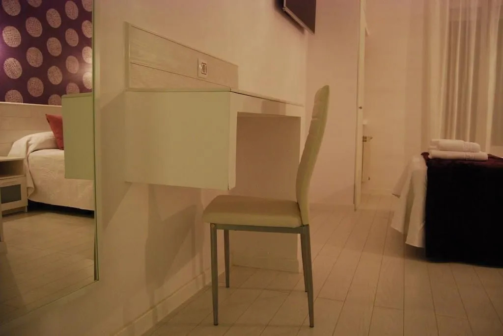 Hostal PETITE MAMAN