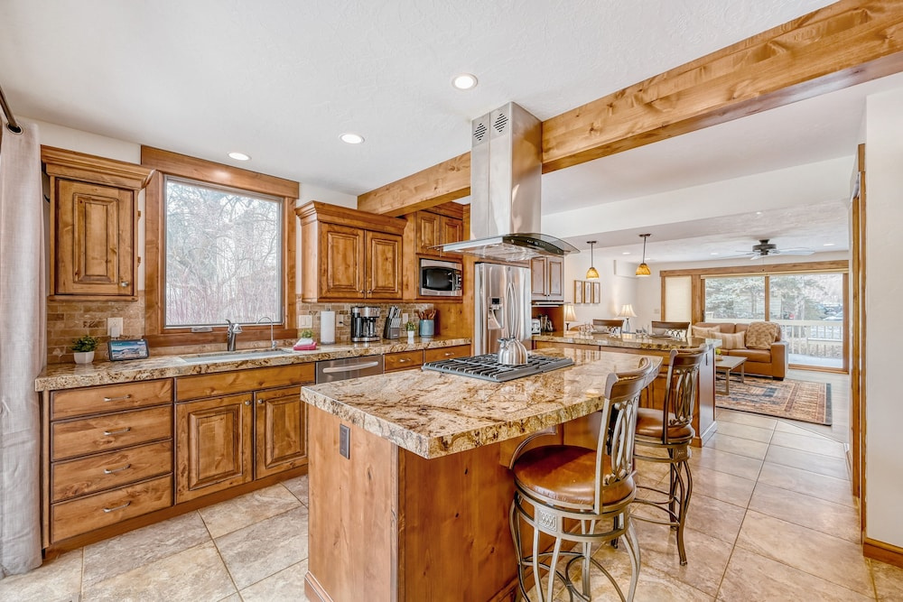 Park City Family Retreat Hot Tub Pet Friendly 177 3 Bedroom Condo