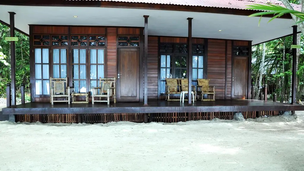 Waiwo Dive Resort