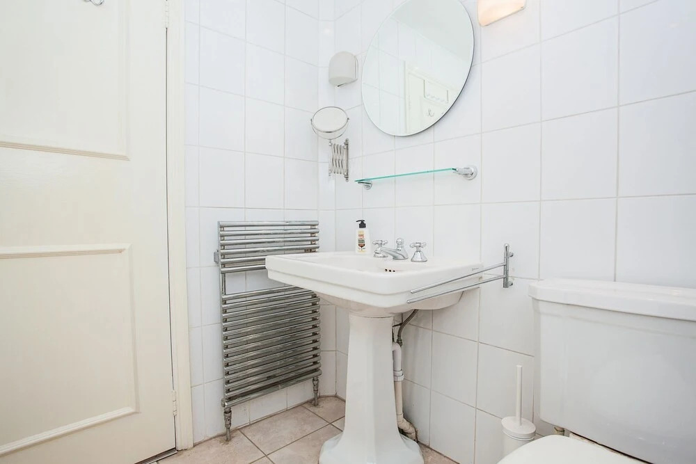 1 Bedroom Apartment Near Primrose Hill
