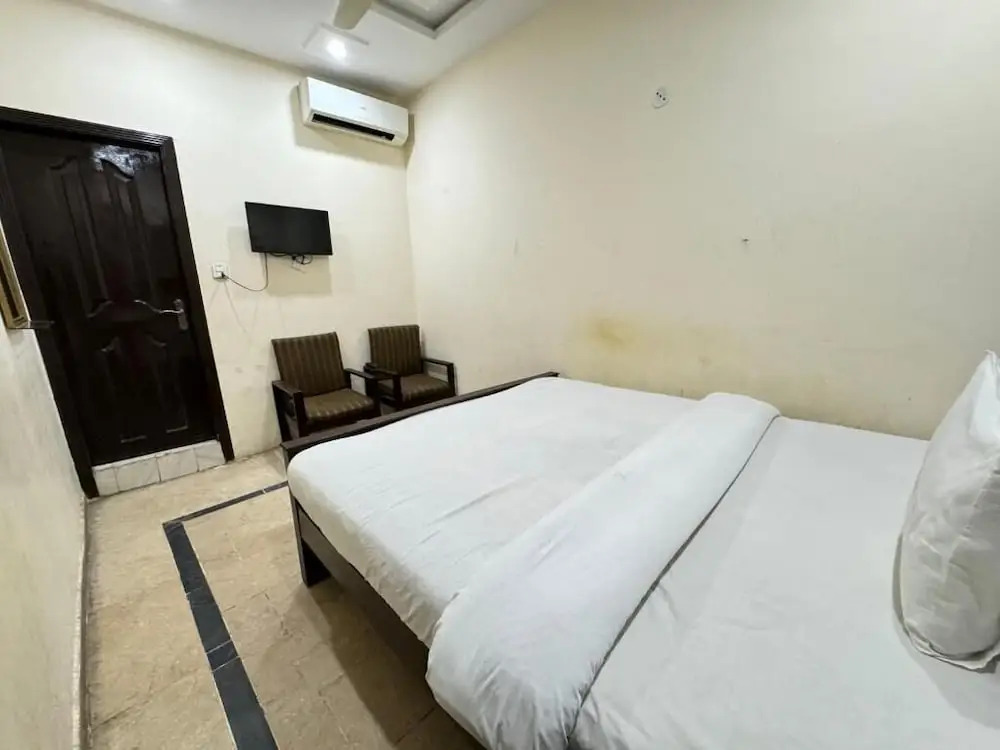 Millat Guest House G9-4