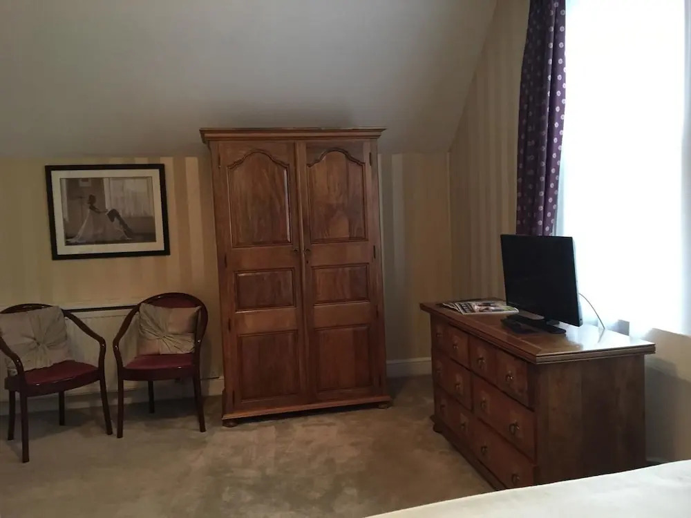 Avon Guesthouse