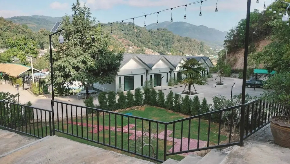 Happyhome Resort